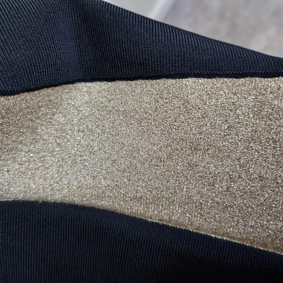 Ted Baker black/gold glitter fit flare cold shoulder dress.Size 2 uk 10 - Picture 4 of 4
